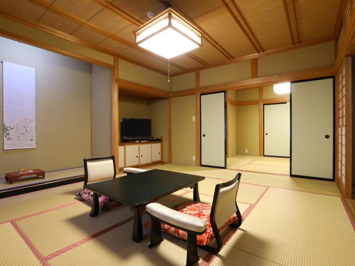 Hotel Jinpyokaku Yamanouchi  Exterior foto